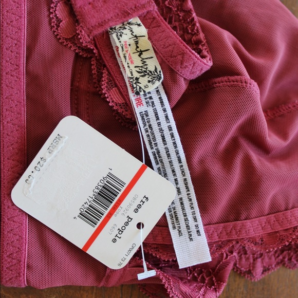 Free People Galloon Halter Bralette CA - Picture 2 of 4